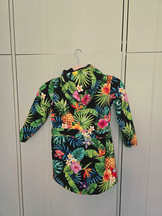 Śliczna kurtka- płaszczyk softshell, dla dziewczynki 110/116