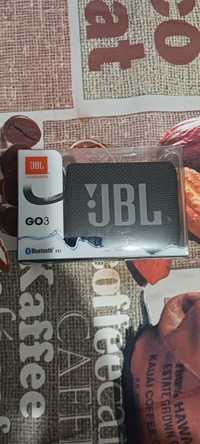 Coluna Bluetooth JBl go3 nova