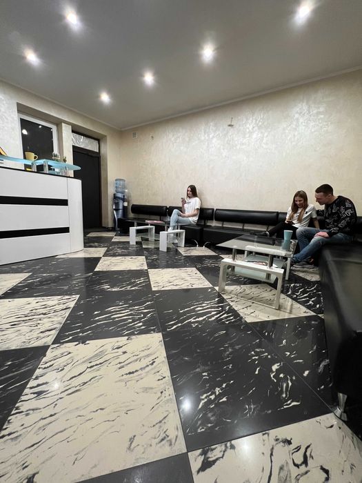 Хостел Либідська! Автовокзал! 1 поверх — зручно навіть без світла!