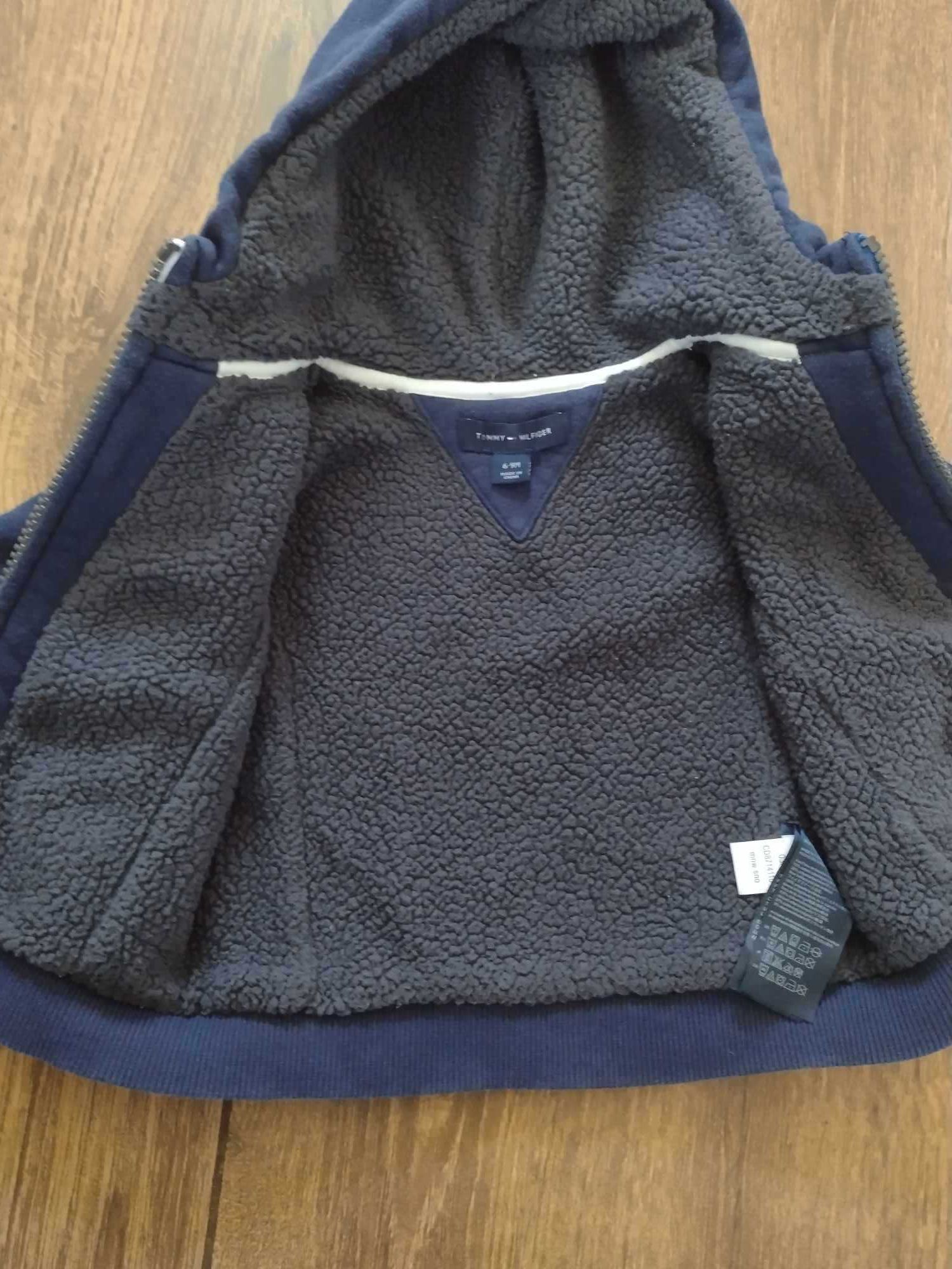 Ocieplana bluza Tommy Hilfiger ( rozm.68)