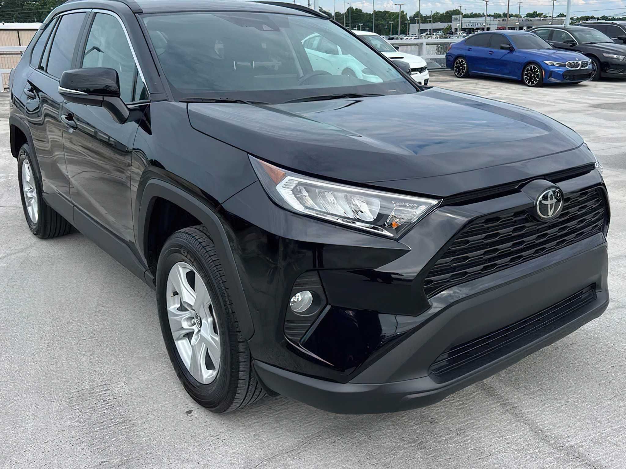 Toyota RAV4 XLE 2021