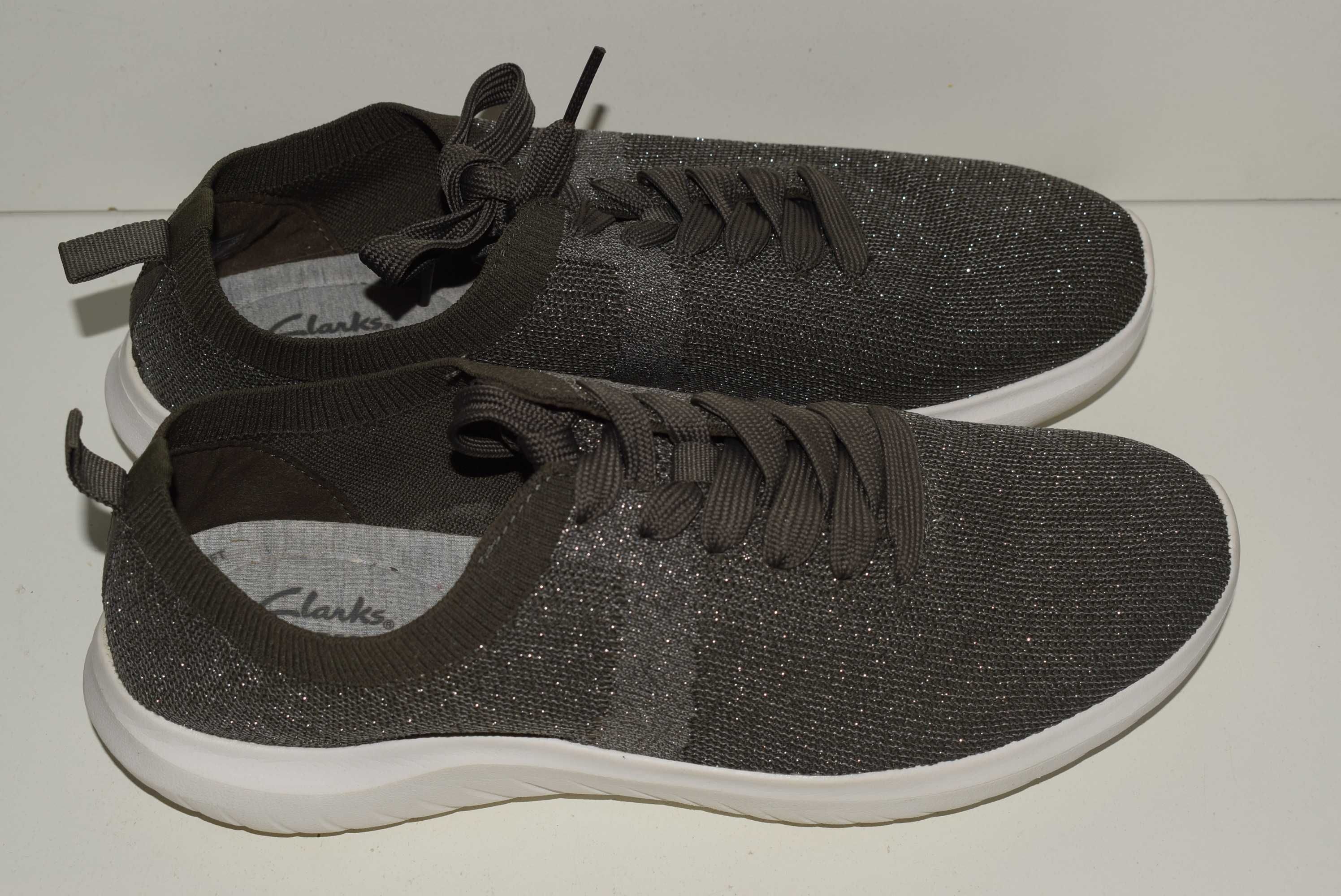 кросівки ,мокасини Clarks 41р