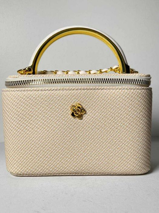 Сумка Chanel белая