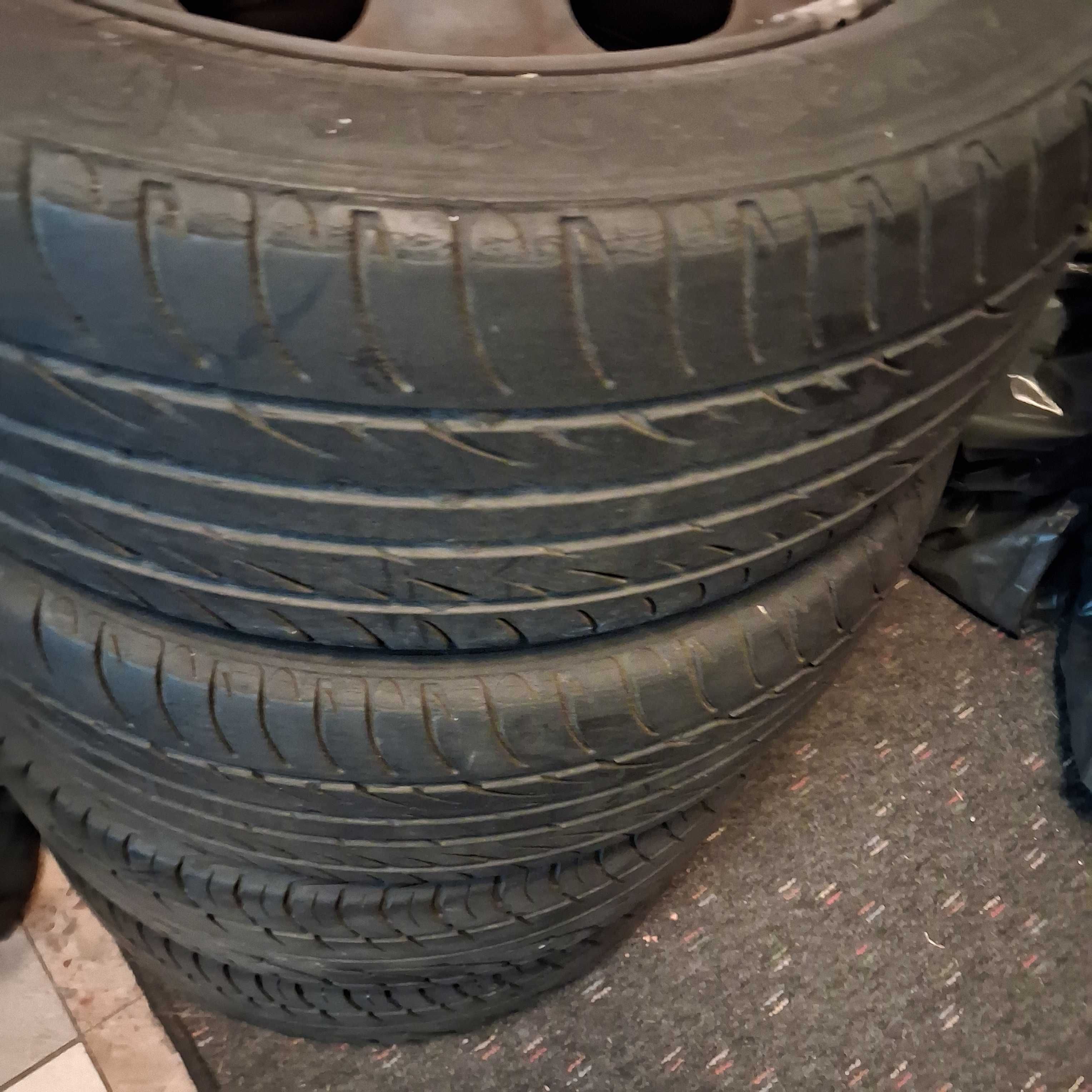 Felgi stalowe z oponami R14