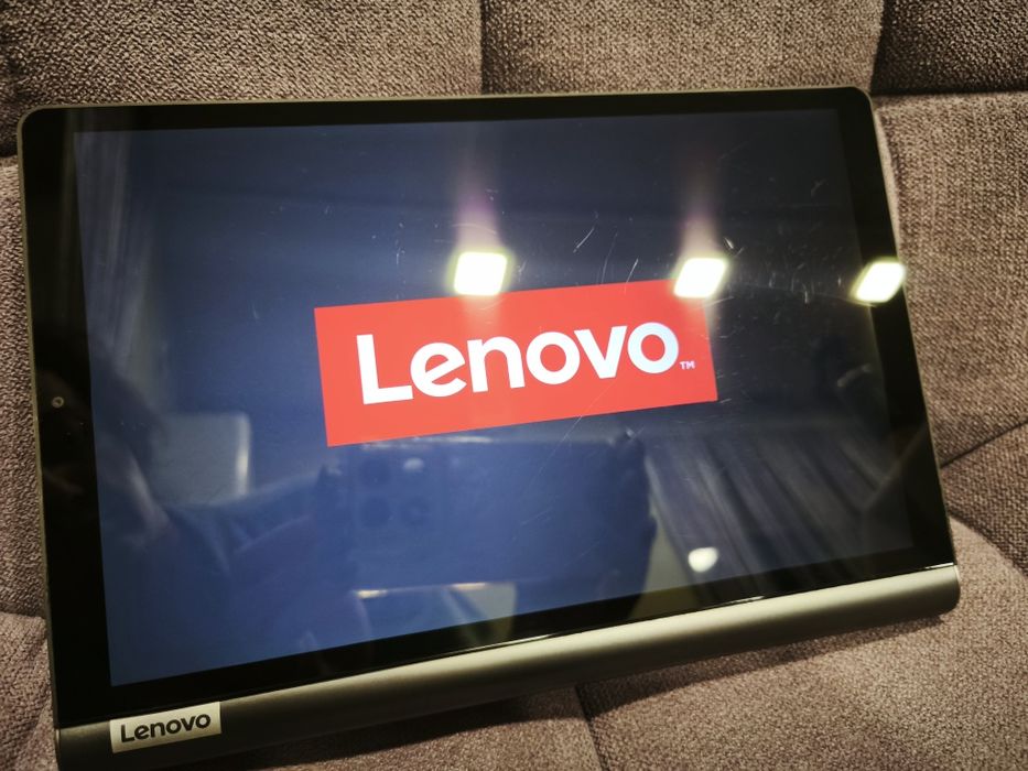 Планшет Lenovo Yoga Smart Tab YT-X705L 4/64 LTE Iron Grey