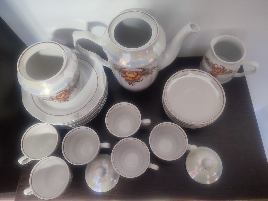 Винтажные фарфоровые сервизы