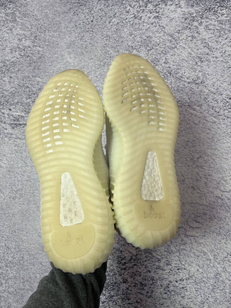 Чоловічі кросівки Adidas x Yeezy Boost 350