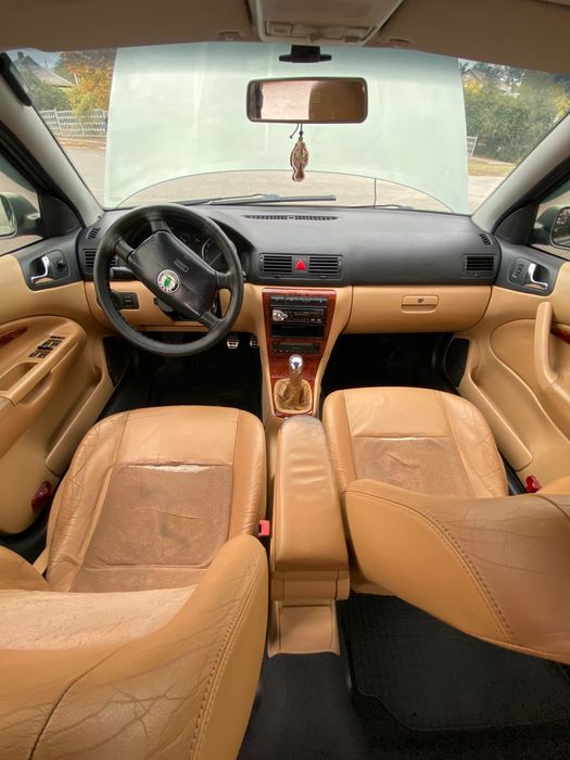 Skoda Octavia 1.8T gbo 4 Laurin & Klement