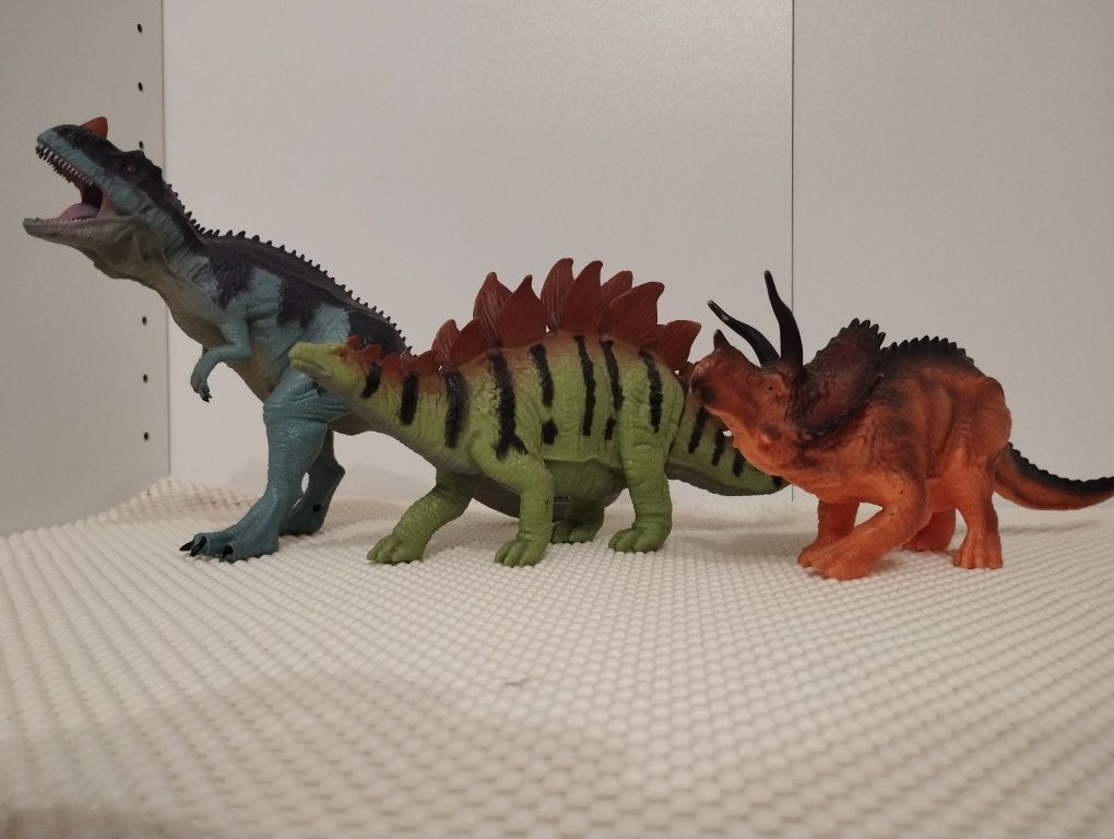 Dinossauros de borracha ( conjunto 3 )