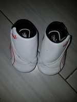 puma buty buciki niechodki 18 białe biało czerwone 11 cm bialo biale