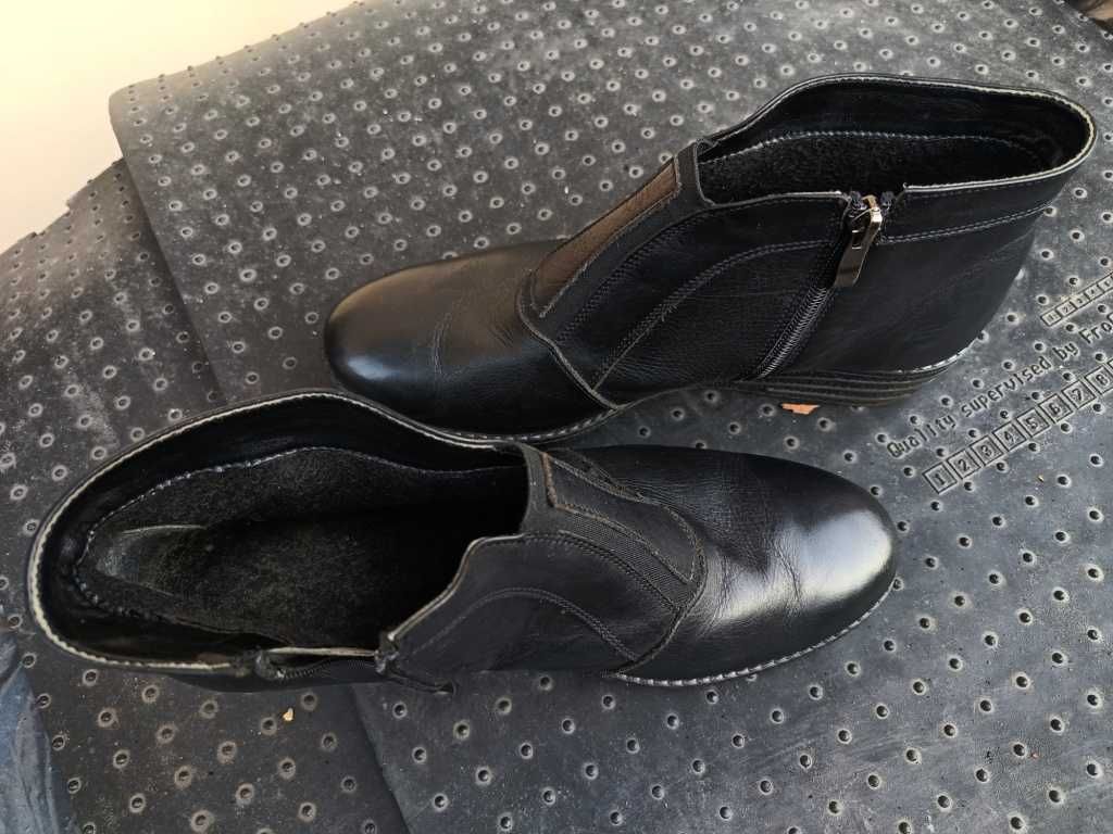 Buty-Kozaki Damskie BOTKI Koturno r40 Natural Skóra100% CZARNE I-Klasa