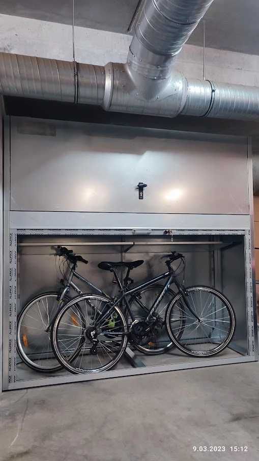 Schowek na rower, szafa rowerowa, rowerowy box