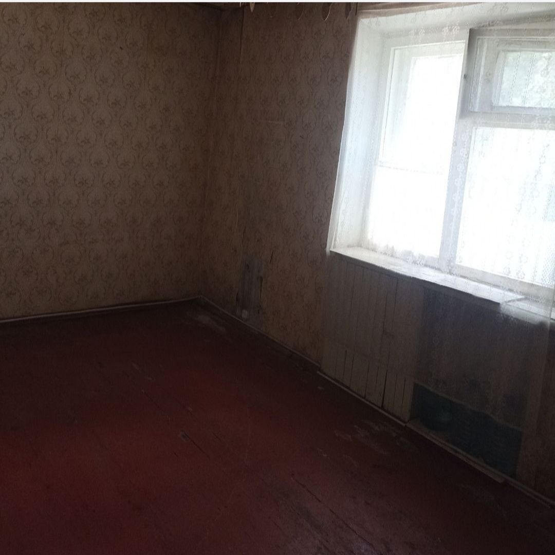 Продам 3х-кімнатна,2-поверх.