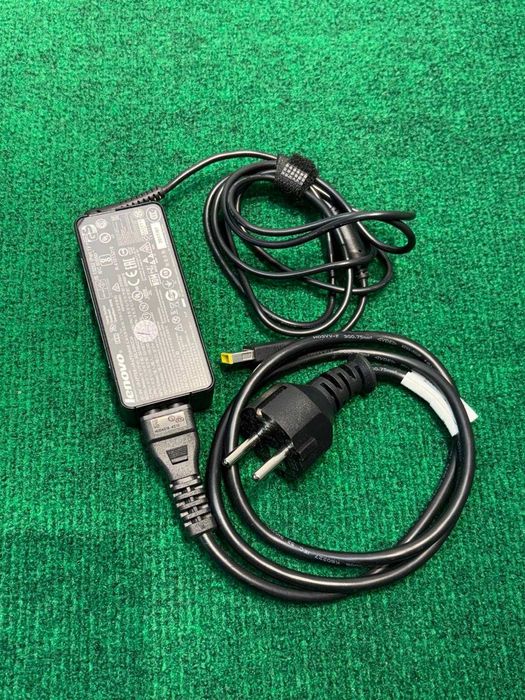 Lenovo ThinkPad x380 Yoga, i5 8250, 8GB RAM, 512GB