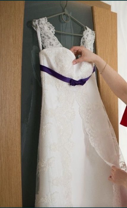 Весільна сукня