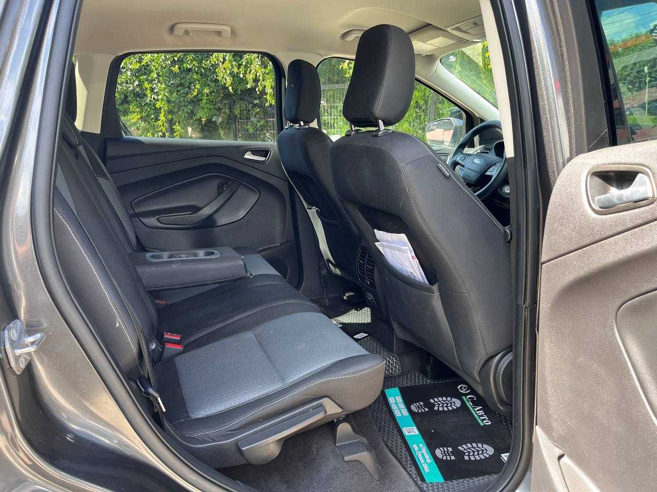 Ford Escape в кредит без авансу