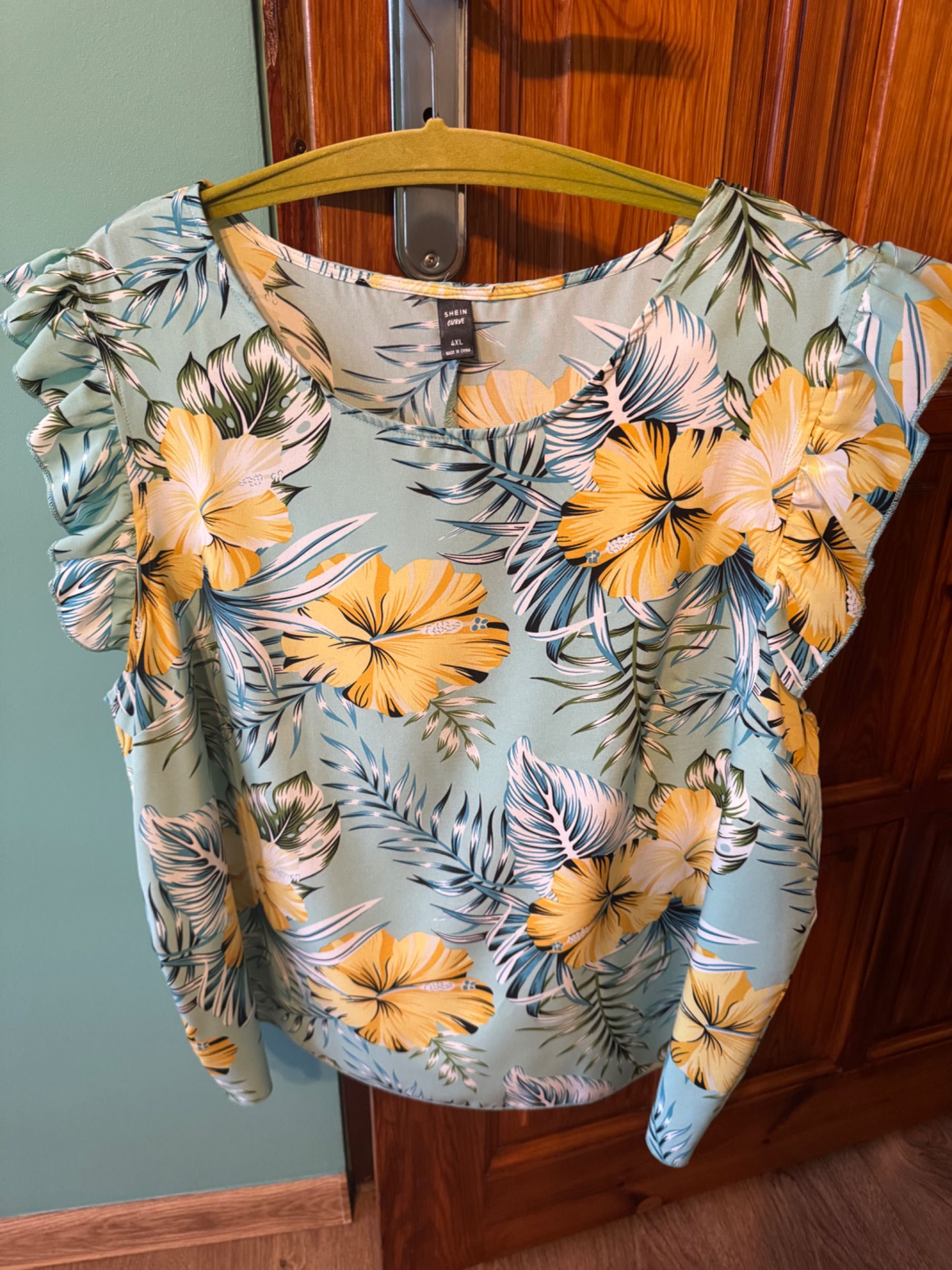 Bluzki damskie roz. 4 xl