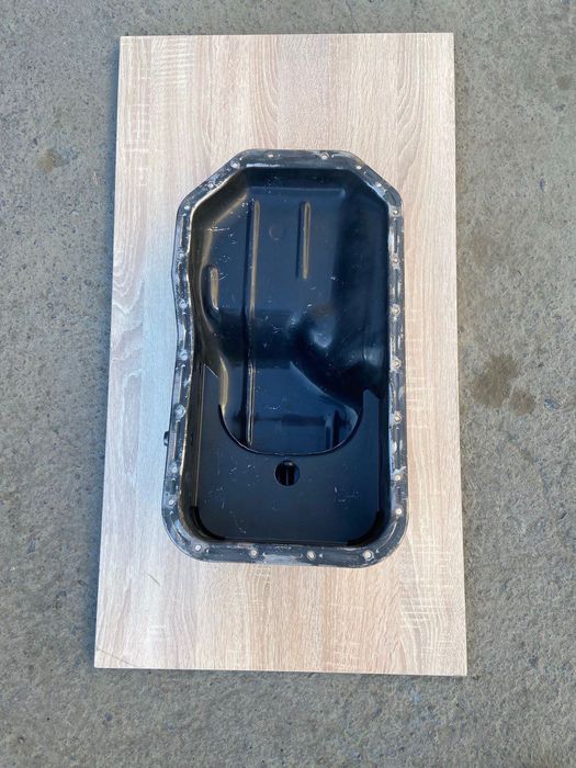 Піддон масляний Mitsubishi Pajero 2.5 td