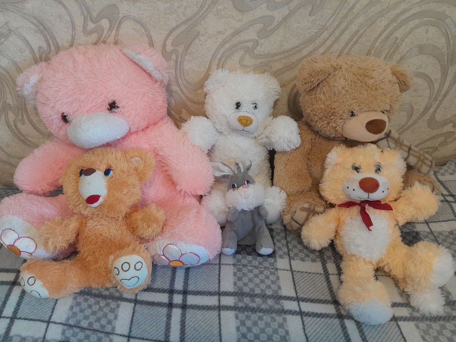 Мягкие игрушки,набор игрушек, рюкзаки,сумки для детей
