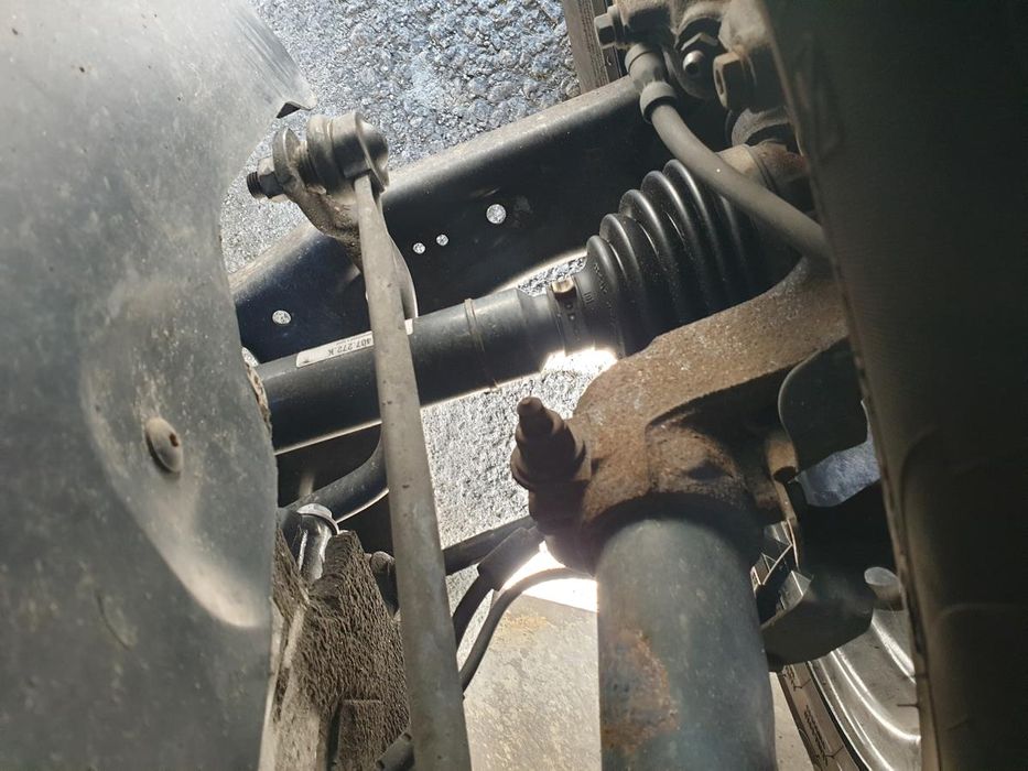 Braço de suspensão frente direito SKODA Octavia III Break (5E5)