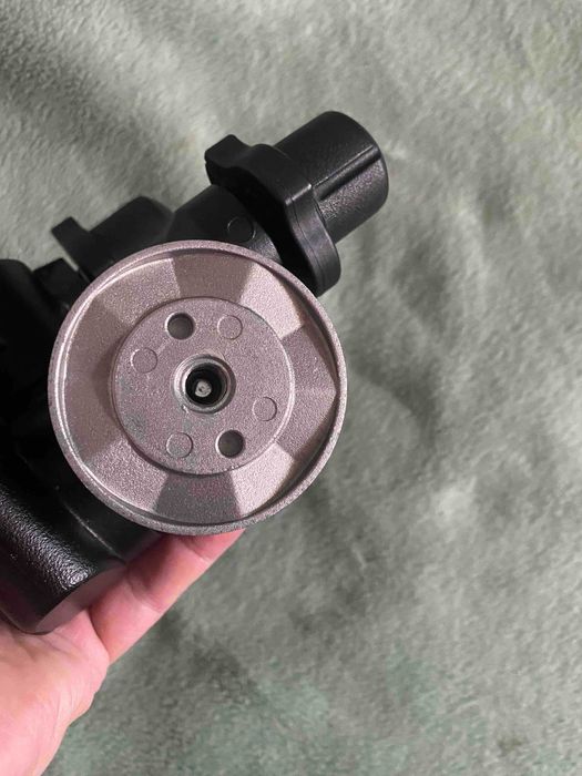 Штативна головка Manfrotto 410 Junior Geared Head