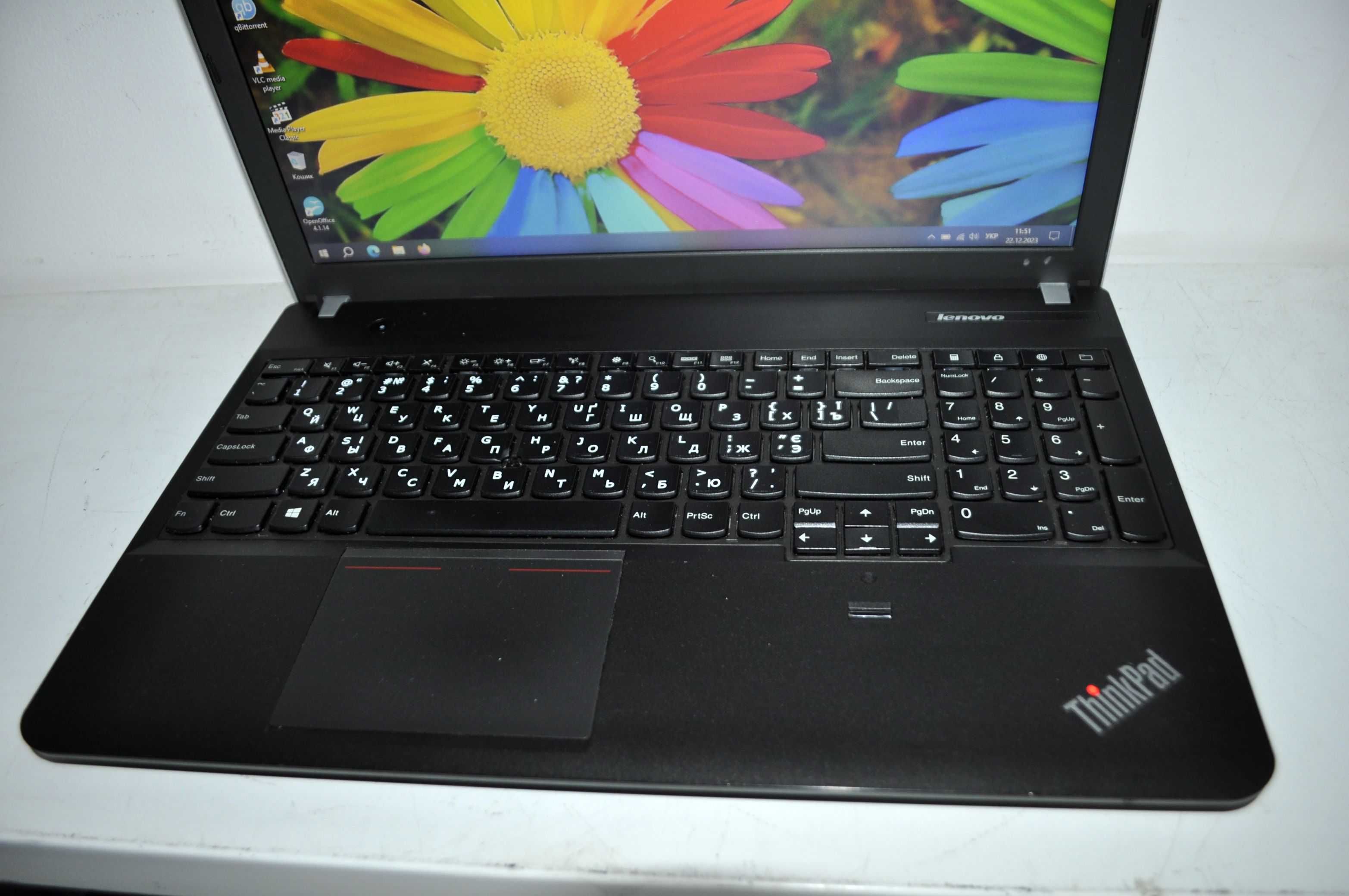 ноутбук Lenovo Thinkpad E540-наложка або олх доставка