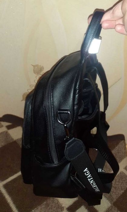 Рюкзак жіночий з екошкіри