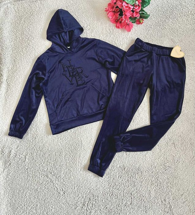 Dres welurowy granatowy Nando 164