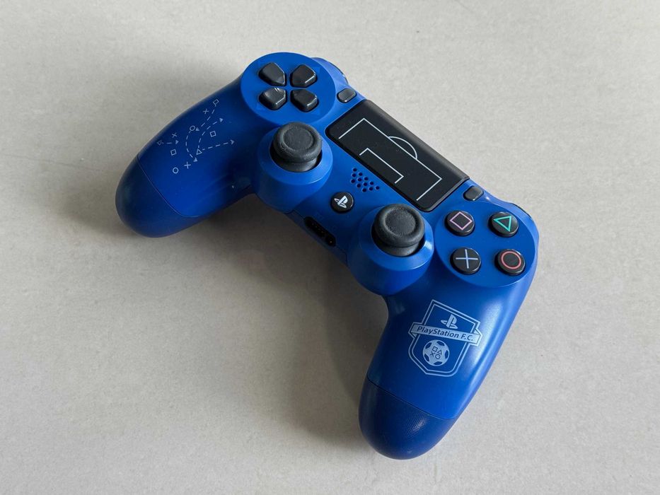 SONY DUALSHOCK 4 UEFA PS4 PlayStation 4 P. Analog Drift Limitowany
