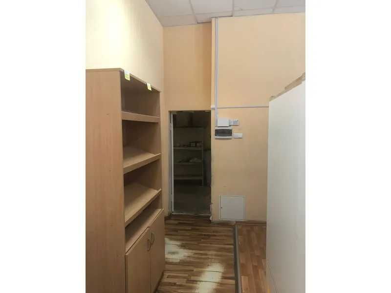 Комплекс будівель, 968,9 м кв., вул. Незалежності, 56
