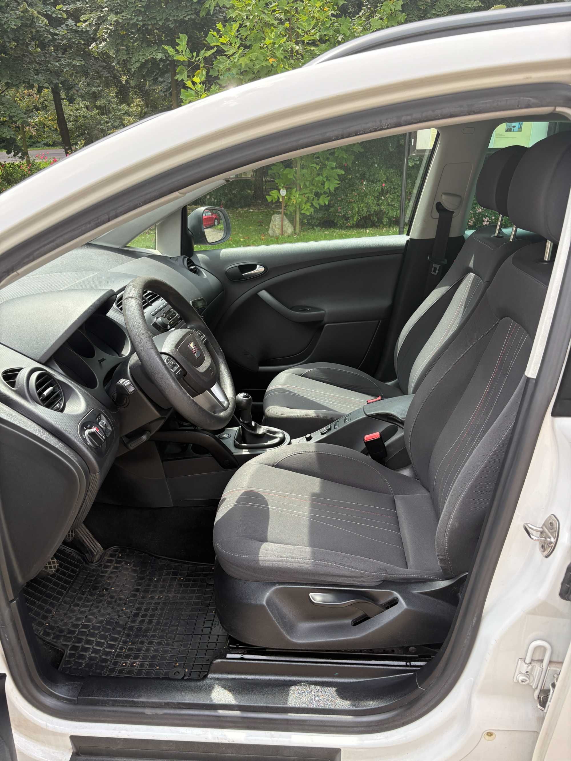 SEAT ALTEA XL 1.6 Diesel 2012 rok Okazja