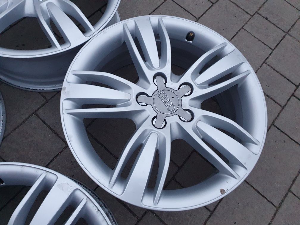 Felgi 17" Aluminiowe Audi Q3 A3 A2 Oryginał