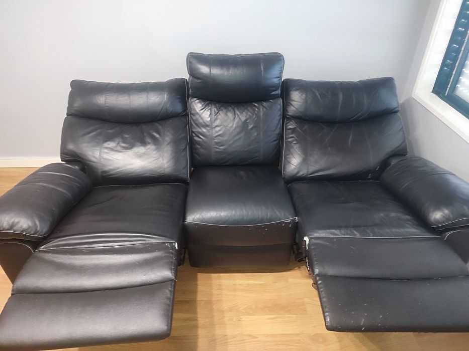 Sofá em pele em óptimo estado