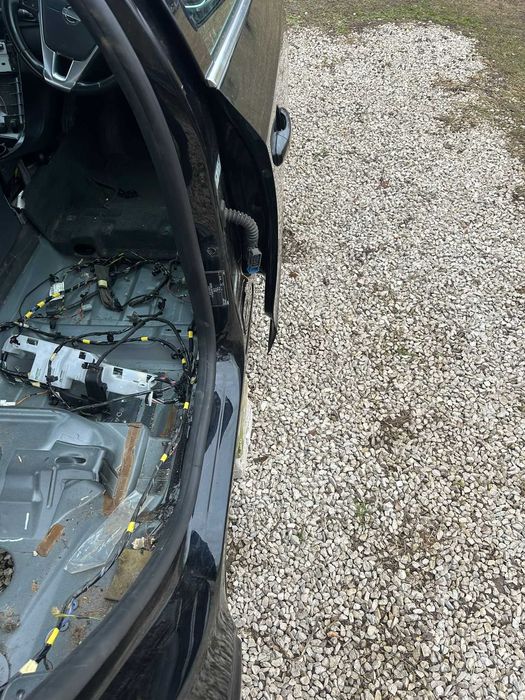 Uszczelka karoseryjna drzwi tył prawa lewa Volvo V60 I IDEALNA