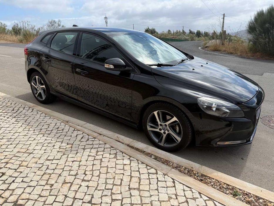 Volvo v40 D2 diesel Automatico