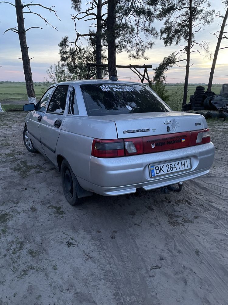 Продам ваз  2110