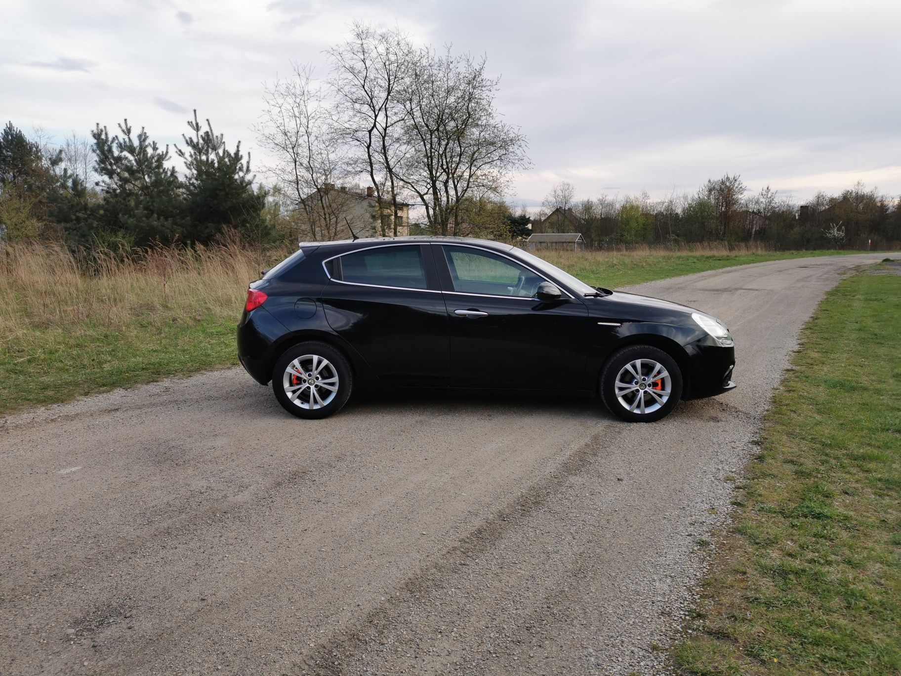 Alfa Romeo Giulietta 1.4 benzyna 2011 rok