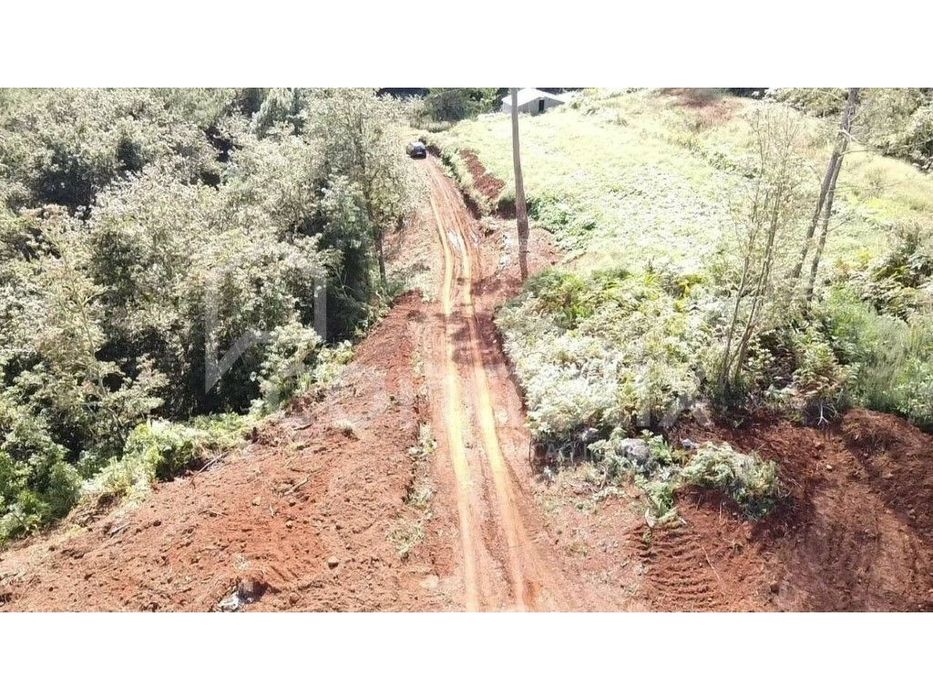 Terreno com 11.340 m2 em Santana