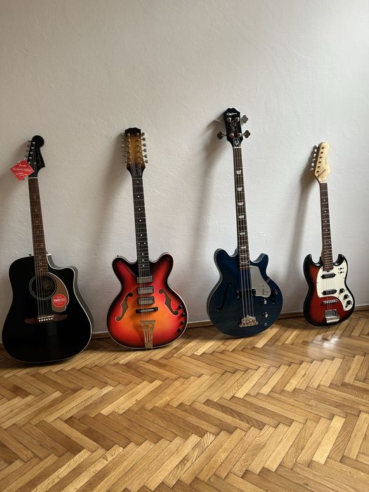 Git. Bass : Hollow body : Epiphone Jack Casady Signature  Royale Bass