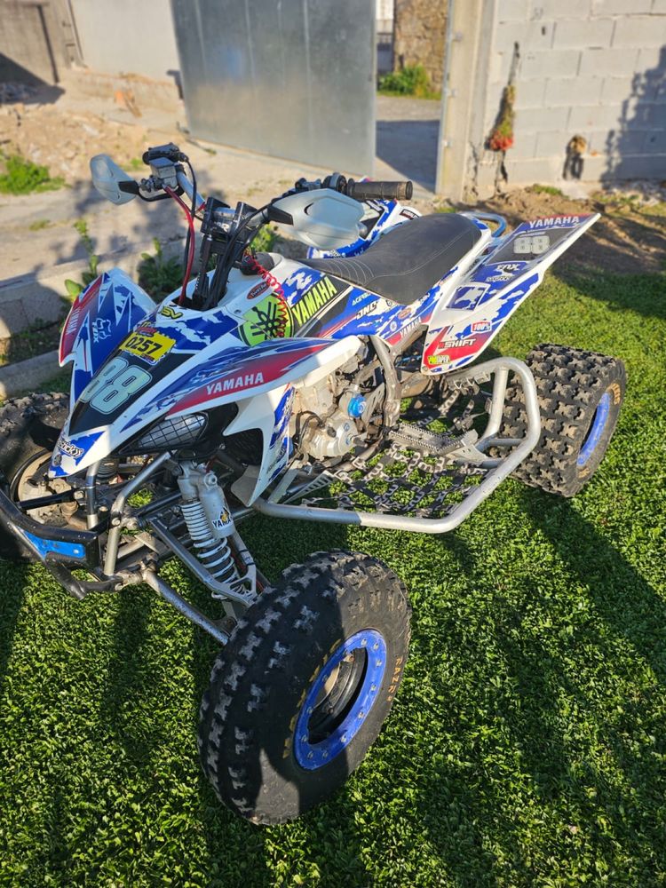 Moto 4 Yamaha YFZ 450