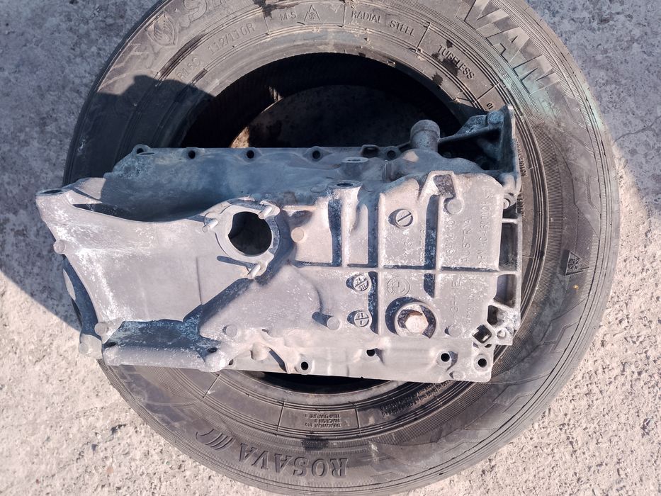 Поддон маслянный на  Bmw x5 f15