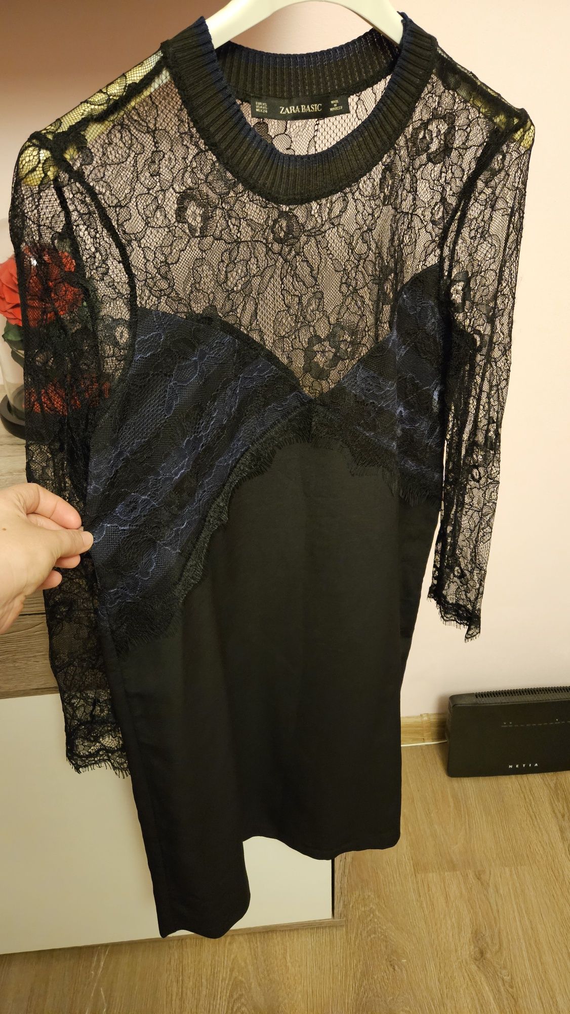 Sukienka mała czarna sexy z koronką