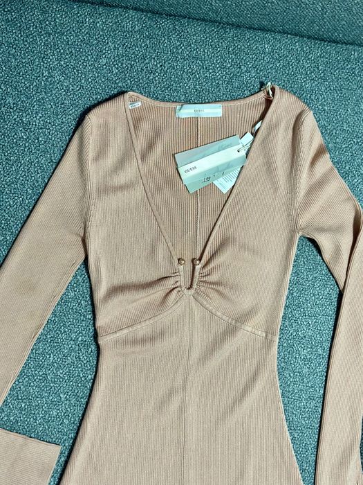 Сукня перикового кольору бренд Guess