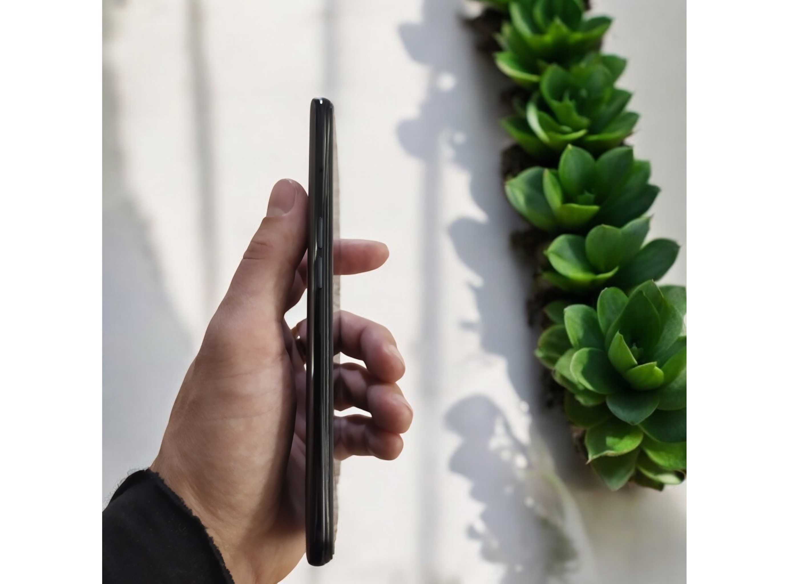 Oppo Reno5 5G 12/256 AMOLED оригінал