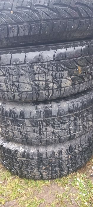 Гума 235 75 r15 bridgestone