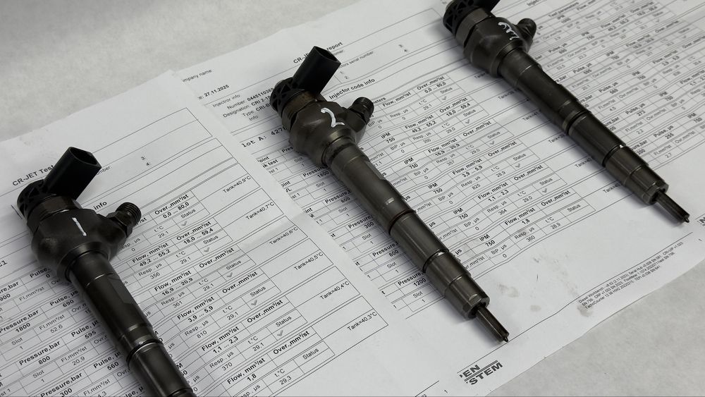 Форсунка форсунки CFF CFFB Passat B7 Tiguan Sharan 03L130277J