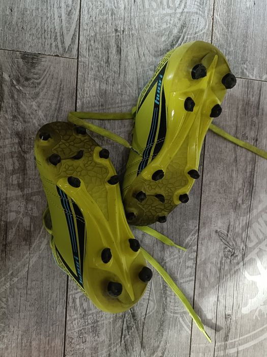 Korki do gry w piłkę nożną