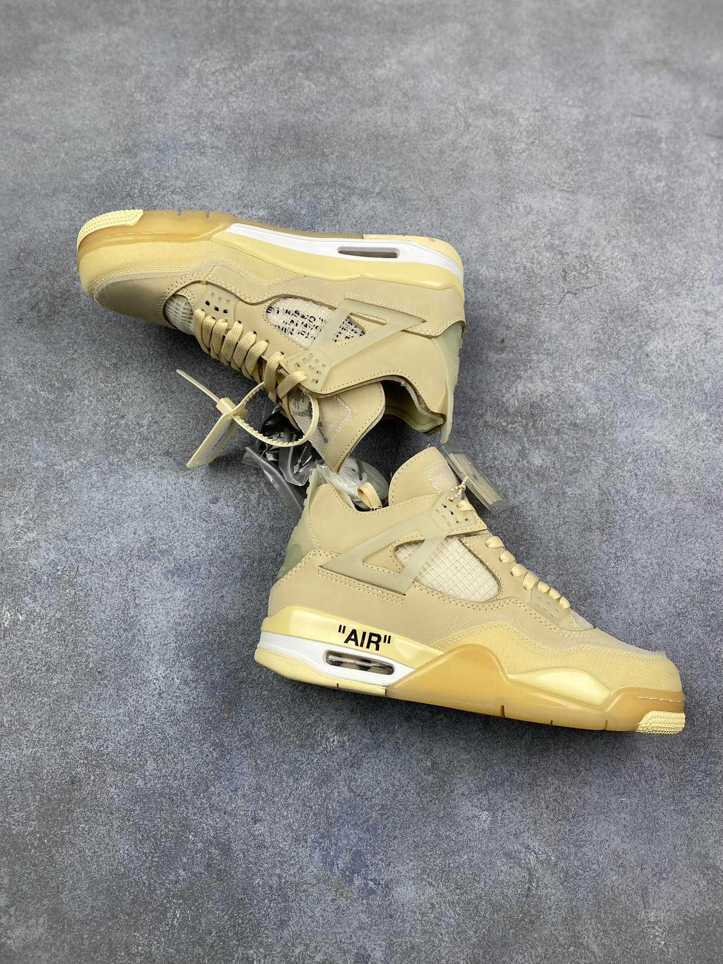 Off-White™ x Air Jordan 4 Retro "Cream/Sail OW"