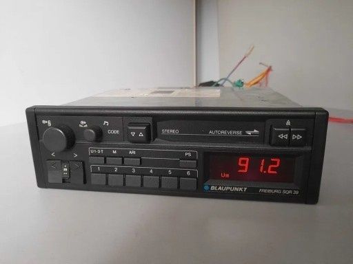 Zabytkowe radio Blaupunkt Freiburg SQR39 BMW e30 e31 e32 e34 e36