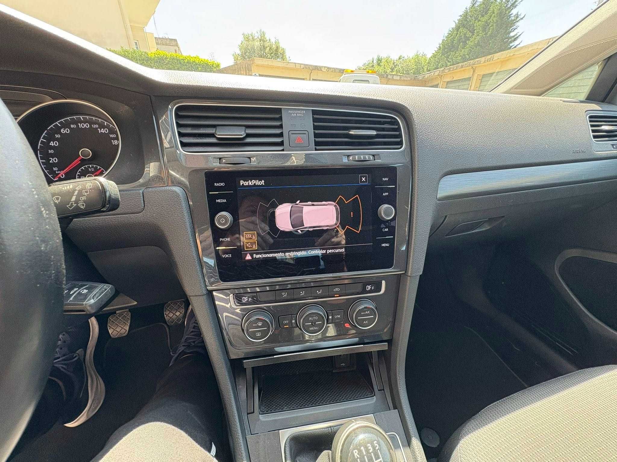 VW GOLF VII 1.0 TSI Confortline Gasolina